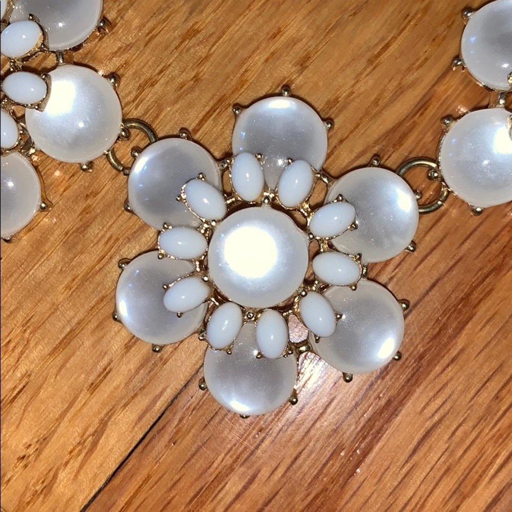 Statement necklace - Picture 3 of 4
